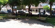 Diyarbakır'da parkta oturan 2 kişiye silahlı saldır: 1'i ağır 2 yaralı