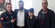 Dünya Şampiyonu sporcuya tebrik