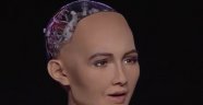 Dünyanın ilk robot vatandaşı: Sophia