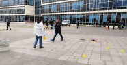 Duruşmaya gelen husumetlisine kurşun yağdırdı