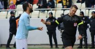 E.Yeni Malatyaspor - M.Başakşehir maçında VAR bozuldu