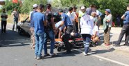 Elazığ'da otomobiller çarpıştı: 2'si çocuk 8 yaralı