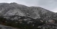 Elazığ'ın yüksek kesimlerine kar yağdı