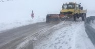 Elazığ'da kar 62 köy yolunu kapattı tipi etkili oldu