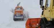 Elazığ'da kar nedeniyle 19 köy yolu kapalı