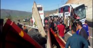 Elazığ'da otobüs kazası: 2 ölü, 30 yaralı