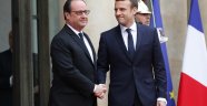 Emmanuel Macron görevi devraldı