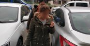 Erkek arkadaşını bıçakladı