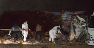 Erzurum'da dinamit yüklü kamyon devrildi: 2 ölü