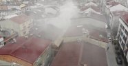 Esenyurt'ta çatı yangını ucuz atlatıldı