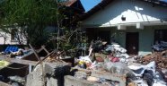 Evden 13 ton çöp çıktı