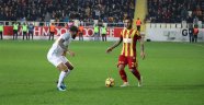 Evkur Yeni Malatyaspor: 0 - Medipol Başakşehir: 1 (İlk yarı)