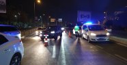 Fatih'te Çinli çifte otomobil çarptı: 2 yaralı