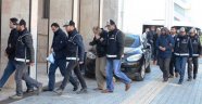 FETÖ'den: 17 tutuklama