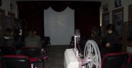 Fotoğraf Makinası Müzesi'nde kısa film gösterimi yapılıyor