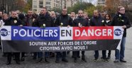 Fransa'da yüzlerce kişi intihar eden polis için yürüdü