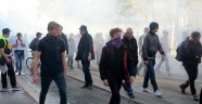 Fransa'da hükümetin sosyal politikası protesto edildi