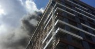 Gaziosmanpaşa'da 14 katlı inşaatta yangın