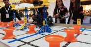 Geleceğin robot tasarımcıları yarıştı