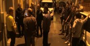 Genç adam evinde ölü bulundu
