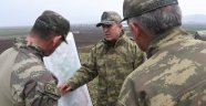 Genelkurmay Başkanı Hulusi Akar sınırda