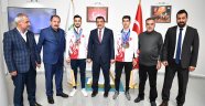 Gürkan dünya üçüncüsü olan milli sporcuyu tebrik etti