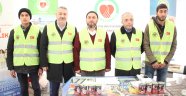 Halepliler için yardım çadırı kurdular