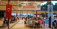 Havalimanı çalışanları iftarda bir araya geldi