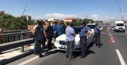 Hem kaza yaptırdılar hem de araçtaki paraları çalıp kaçtılar