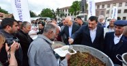 Her gün 2 bin 500 kişiye iftar yemeği veriliyor