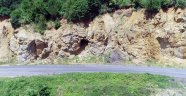 Heyelan mağarayı ortaya çıkardı