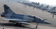 Hindistan savaş uçağı düştü