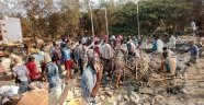 Hindistan'da bina çöktü: 1 ölü