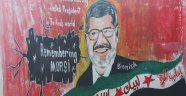 İdlibli ressam Mursi'nin resmini duvara çizdi
