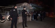 İki aile arasındaki kavga mahalleyi savaş alanına çevirdi