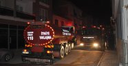 İki katlı ev alevlere teslim oldu!