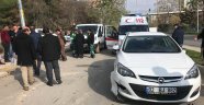 İki otomobil çarpıştı: 1 Yaralı