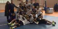 İnönü Üniversitesi voleybol takımı 1.lige yükseldi