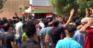 Irak'ta halk yine sokakta