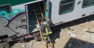 İtalya'nın kuzeyinde tren raydan çıktı: 3 yaralı