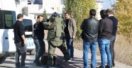 Jandarma binası yakınlarında şüpheli paket alarmı