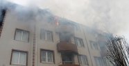 Kalıcı konutlarda yangın dehşeti: 4 daire küle döndü