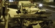 Kamyona çarpan otomobilin sürücüsü hayatını kaybetti