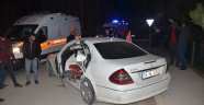 Kamyonet ile otomobil çarpıştı: 4 yaralı