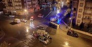 Kamyonetin çarptığı işçi servisi devrildi: 4 yaralı