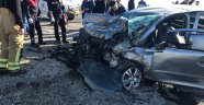 Karşı şeride geçen otomobil faciaya neden oldu: 3 ölü, 1 ağır yaralı