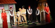 "Keloğlan Keleşoğlan" adlı oyun sahneledi