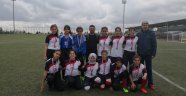 Kız öğrencilerden futbolda büyük başarı