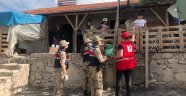 Kızılay Jandarma işbirliği ile bayramlık