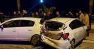 Kontrolden çıkan araç 6 otomobile çarptı: 3 yaralı
